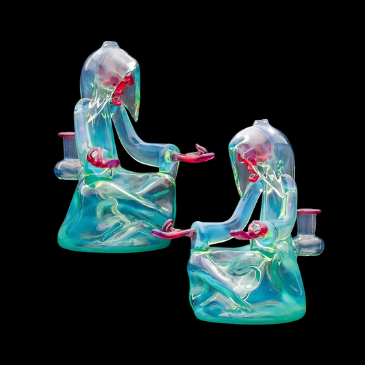 Parca Sentada Esmeralda Joachim Glass