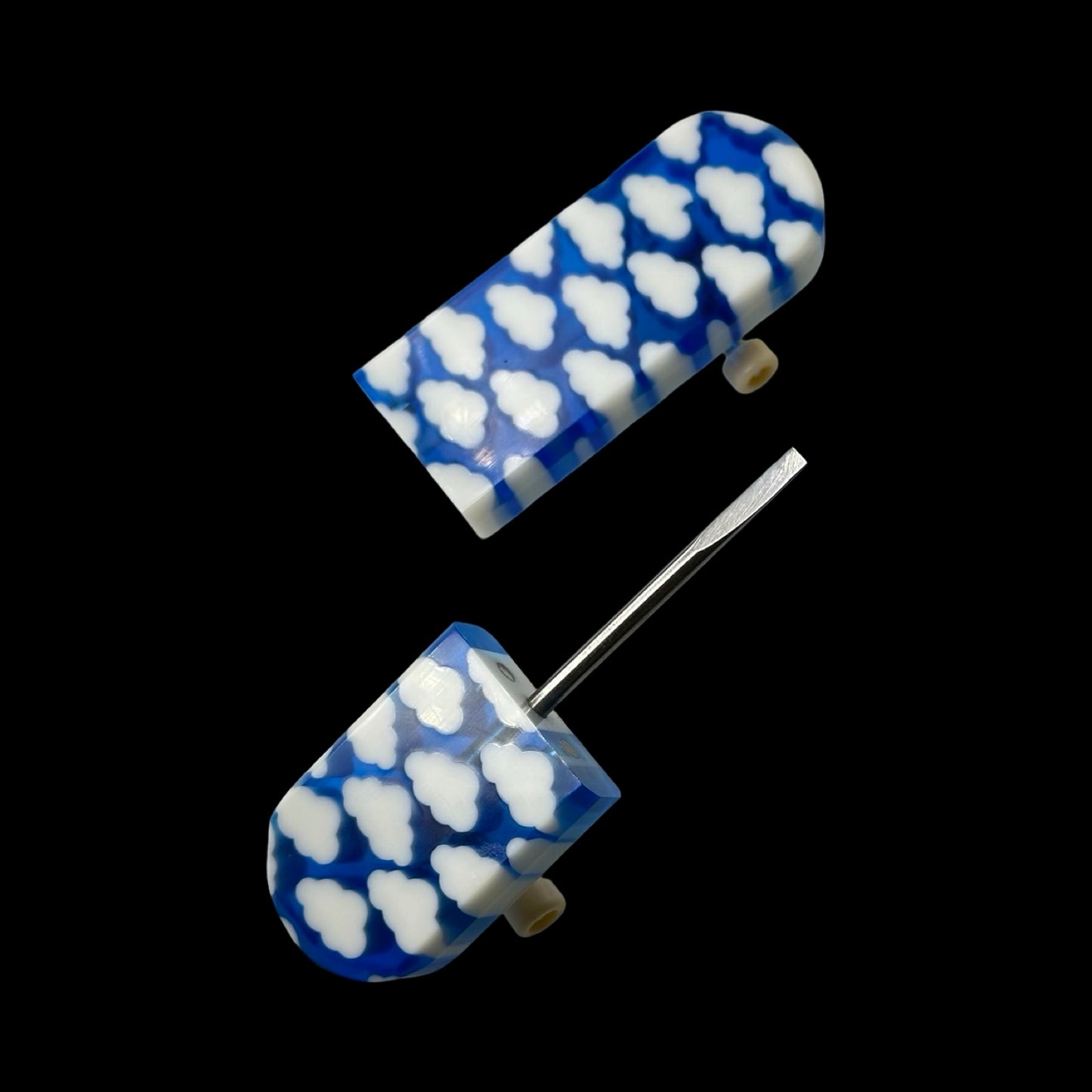 Dabtool Skateboard Kaotic Artworks Clouds Tech Deck 4/25