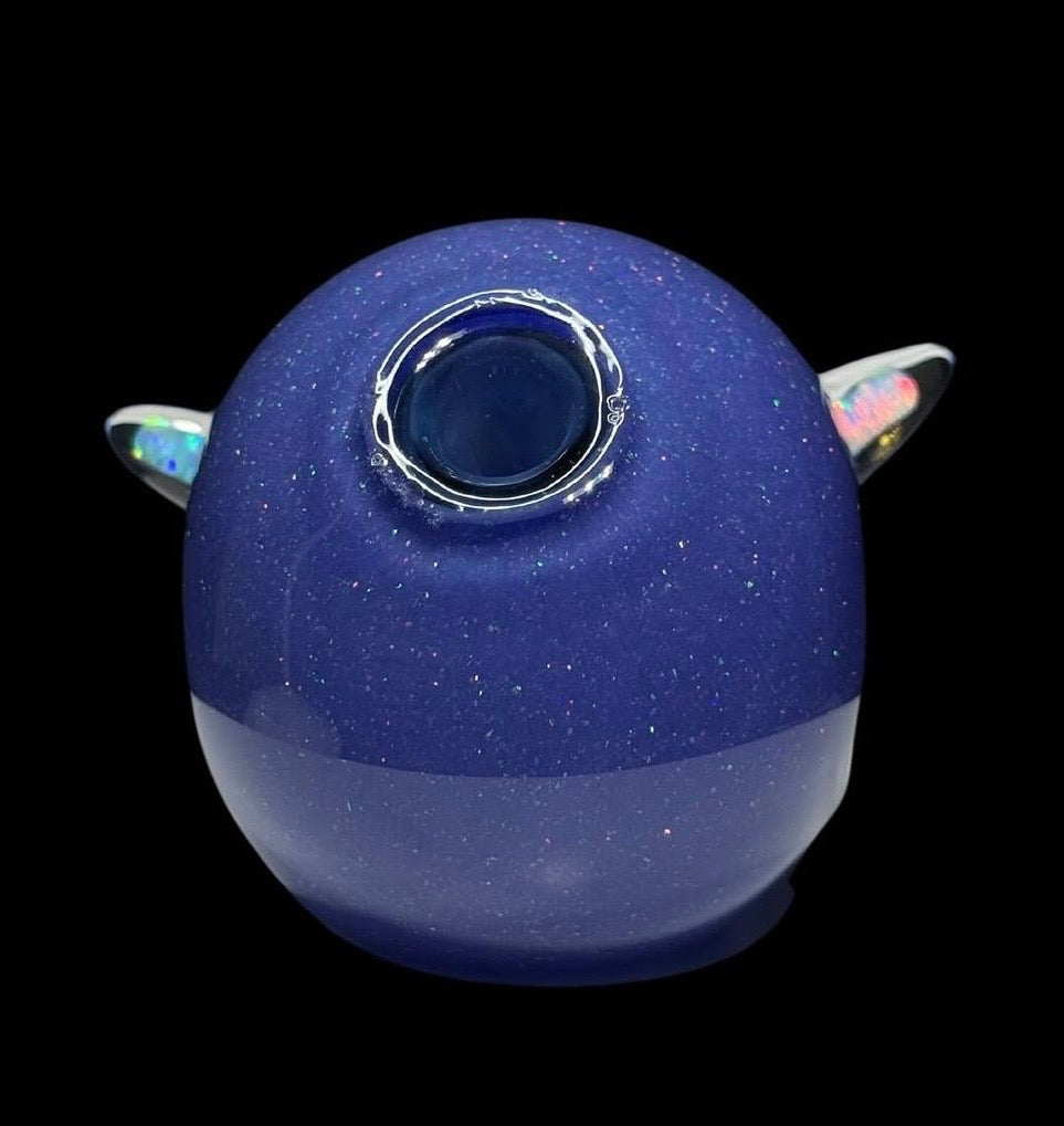 Calavera con ópalos de Carsten Glass