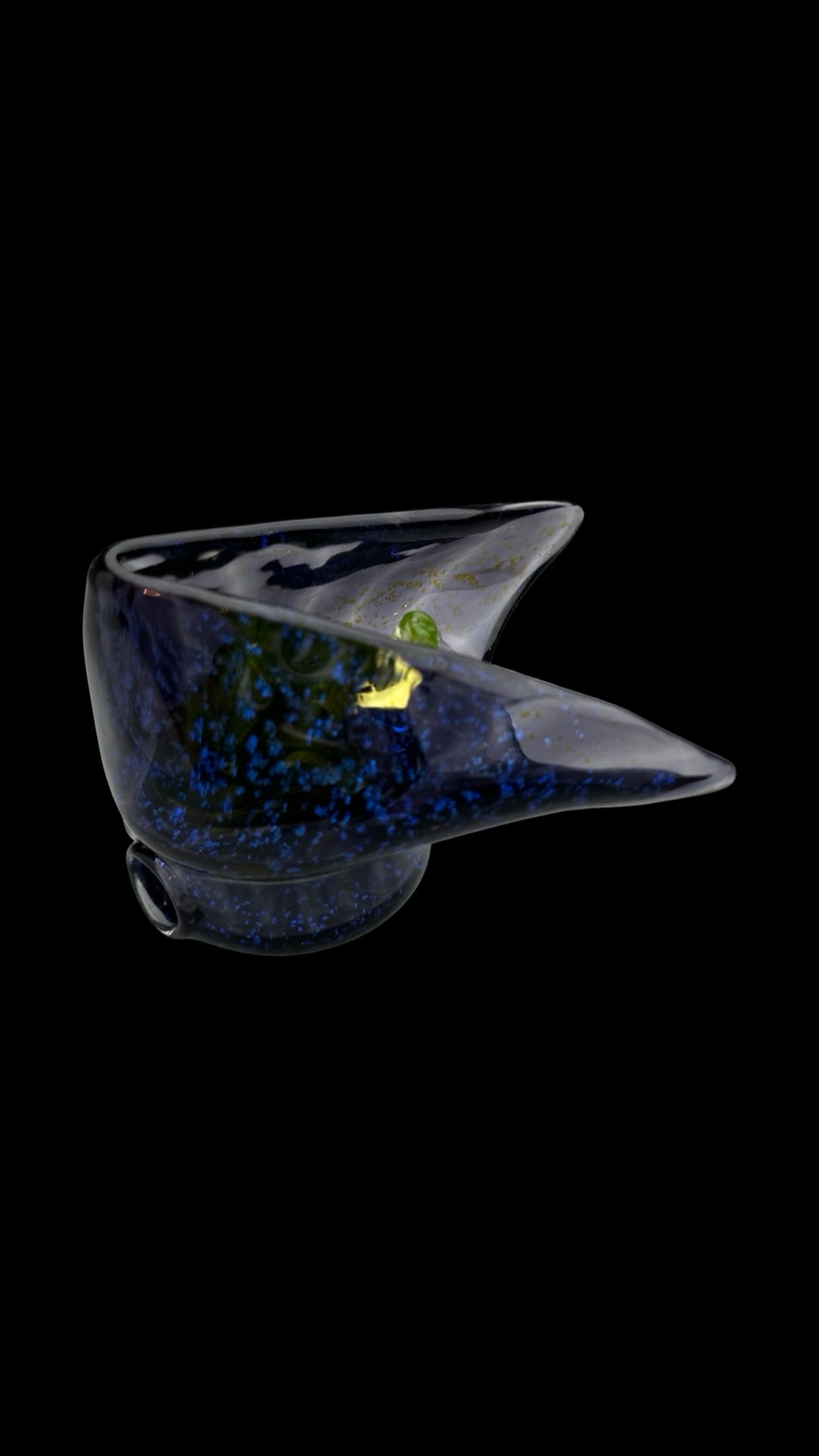 Parka Pendant by Joachimglass